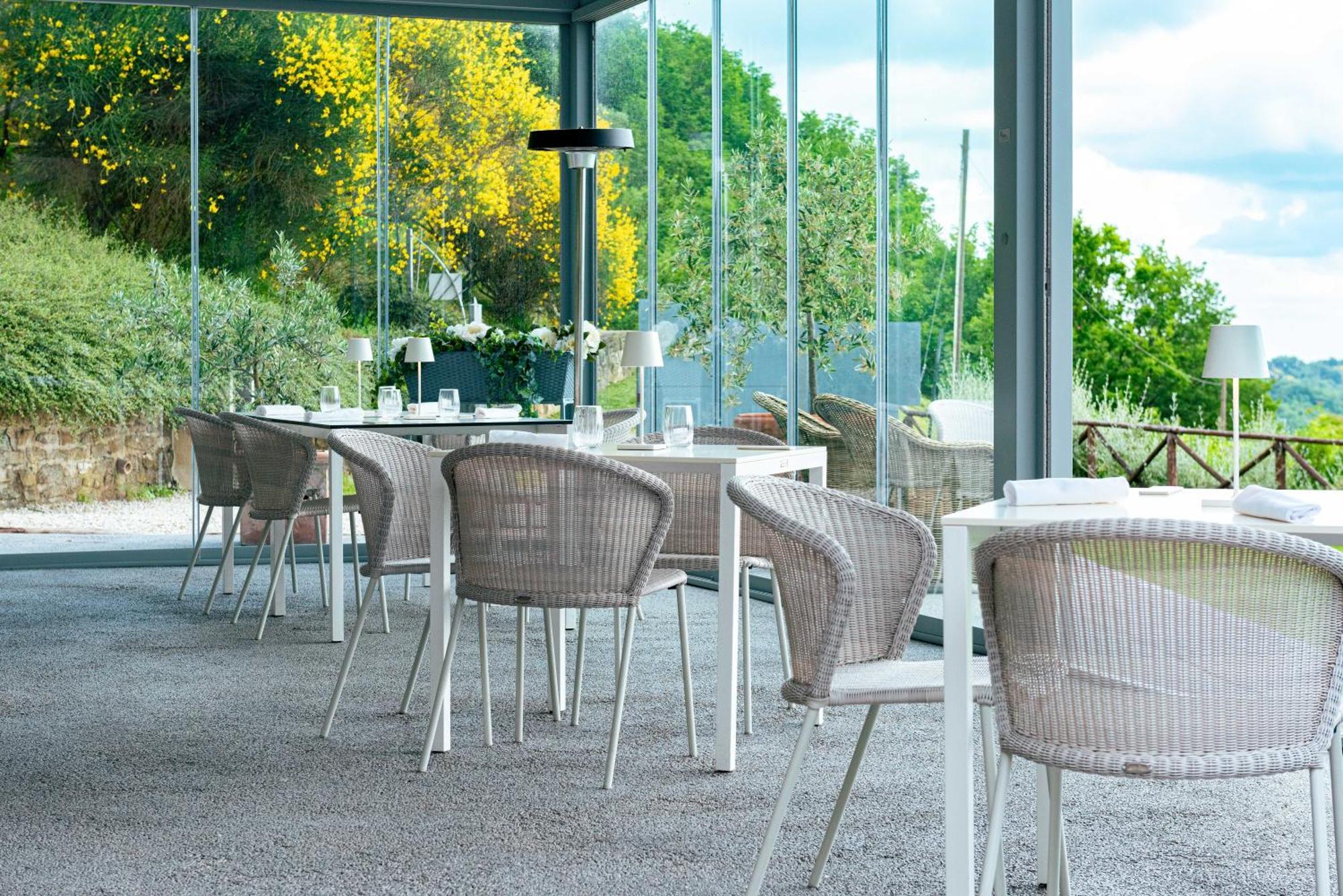 Nikis Resort Γκούμπιο Εξωτερικό φωτογραφία